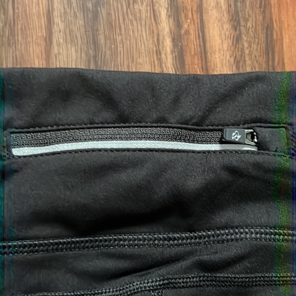 Hoka x Rabbit Performance Legging - Picture 15 of 16